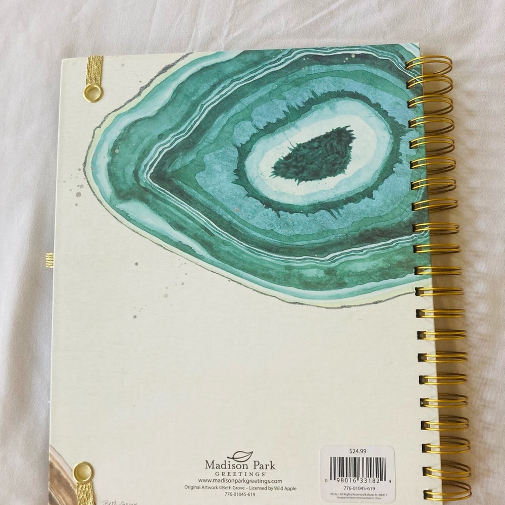 Daily Planner (Includes Stickers!) - Picture 9 of 9